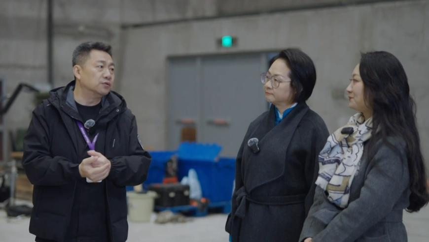 2025年17号 澳门码开什么,一艺考生时间冲突计划25万包机赶考,精准解释落实的人生哲理_高清版V15.14